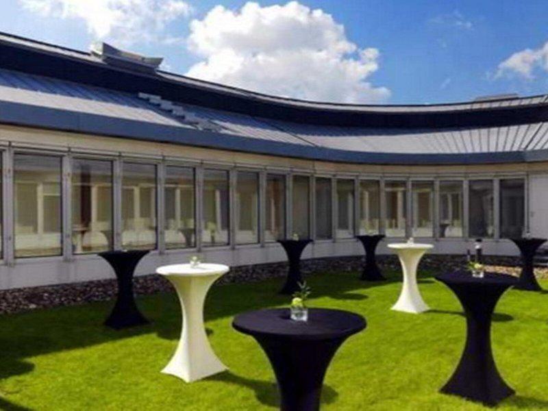 7860767C2CCD7ADA0B3DD5A7212000F3