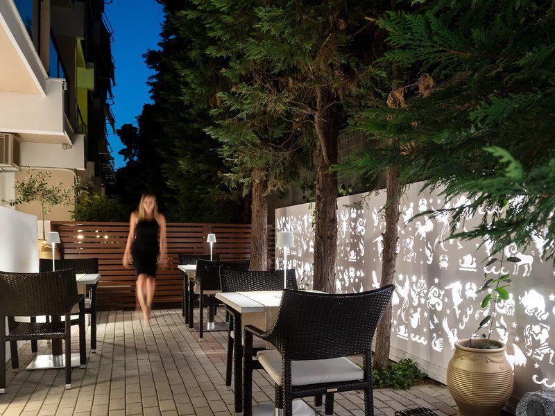 39D3F63E8C11A2F0A54D5249E2946139