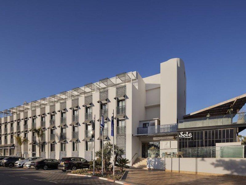 969B55AA0864697D2A8CBA3694B8712A