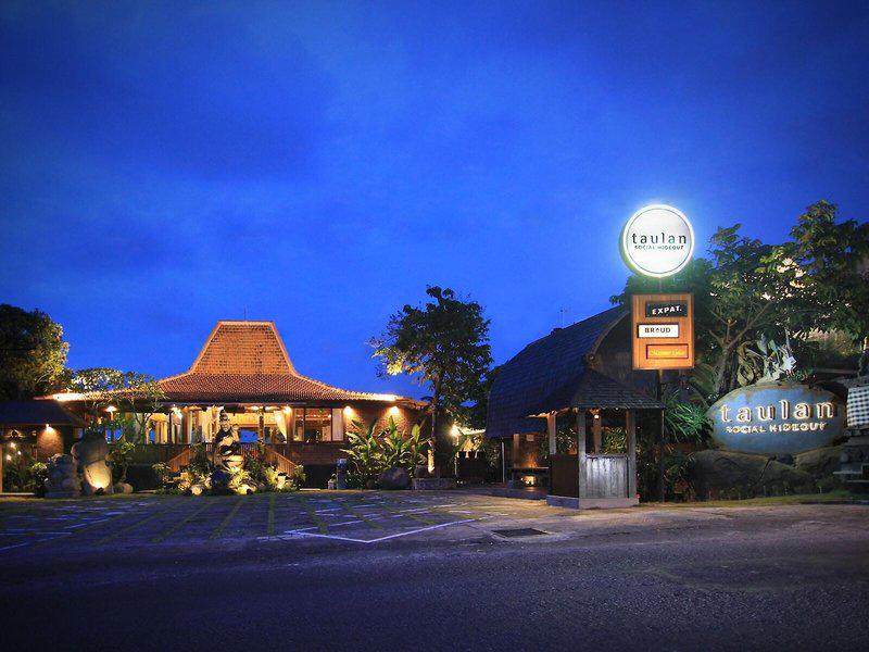 B510E863B091A9ECE05193602DD1209D