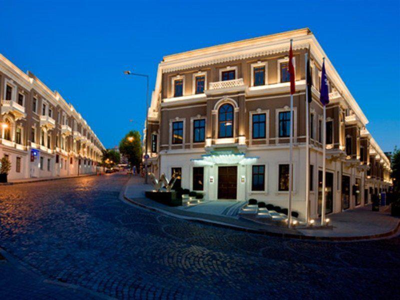 146F3B033B6BF66BD4103A55ADC631B3