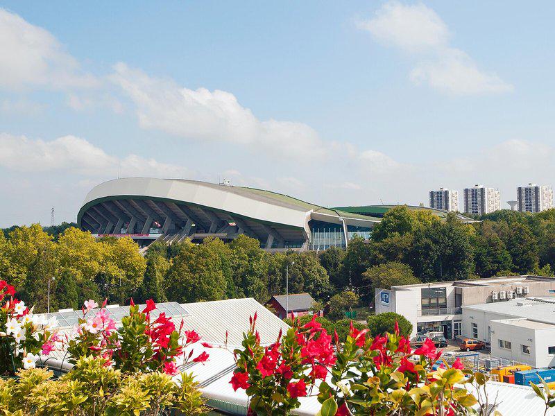 25C111EA474091E0A07F3D43A84FE98B