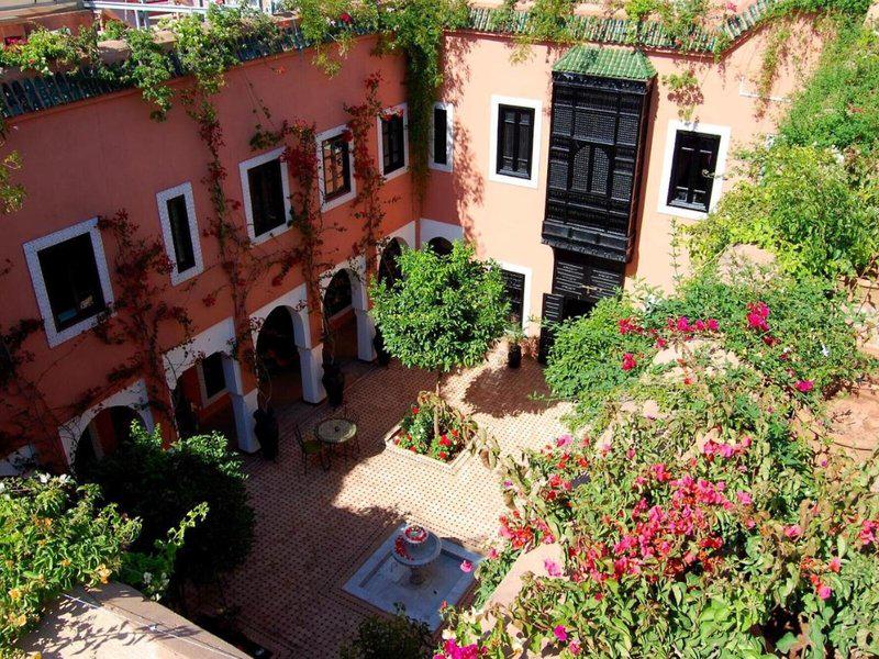 AAE58F4A9EBFB3CA5A9C2B104474C867