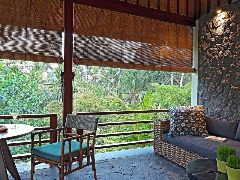 135C0AD3C9540351F4BD04B2A22148F2