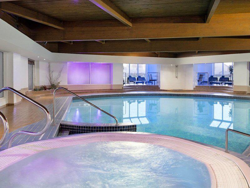 77B8CA2FF54B178ECA059EF9900D4DB2