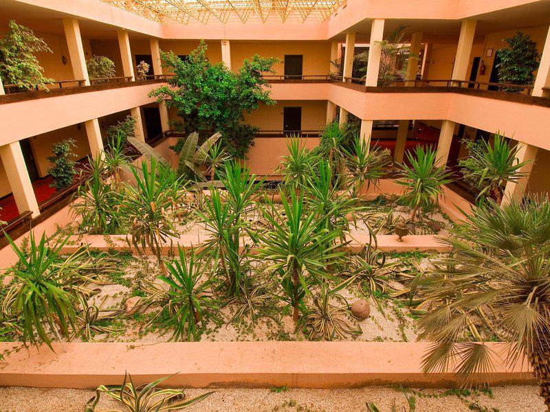 0045C8F2FFB7B2363FFEAA9782CC7B18