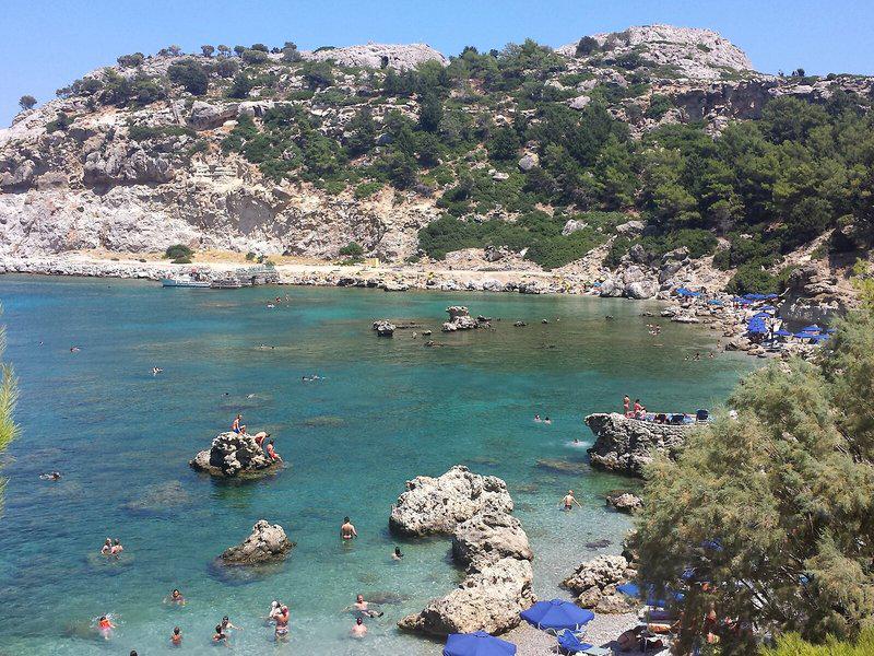 D89529A96CB2282C5F1A77E3ACF6D531