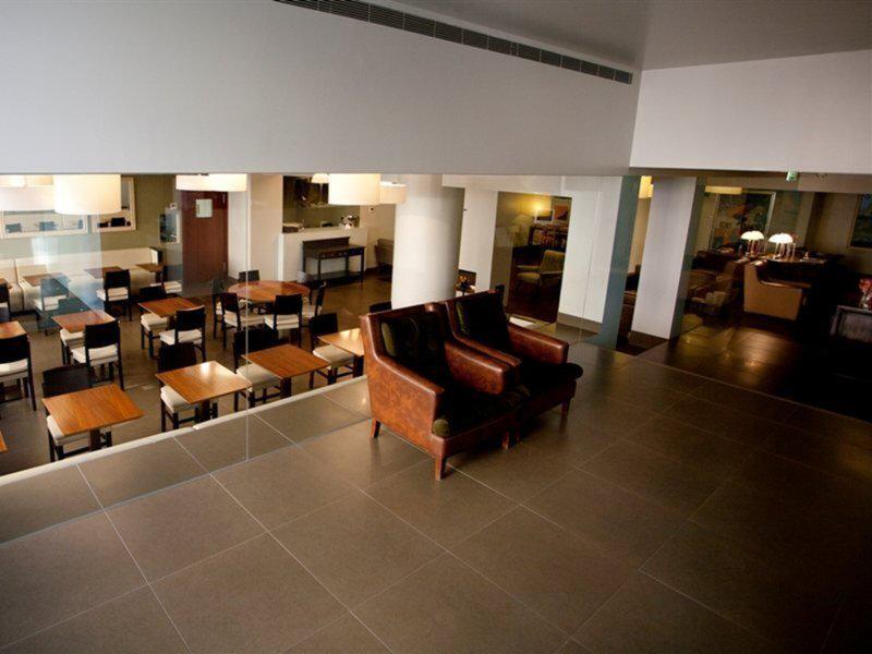 3766EF409B5FA3D621DAD3B13A785CB1