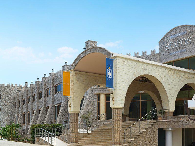 AEC52A1778DFE0EED0BF959D92479B04