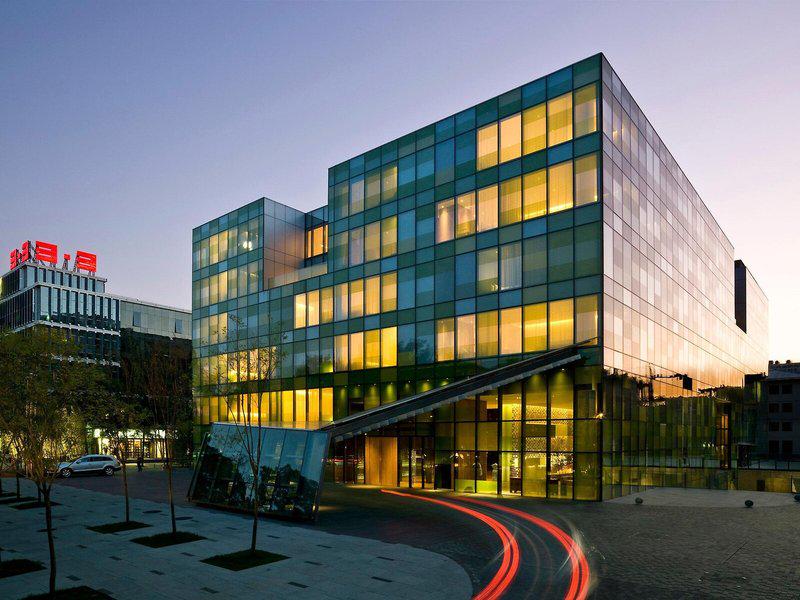 C9E0B475E117988CB013869D0E94F8BC