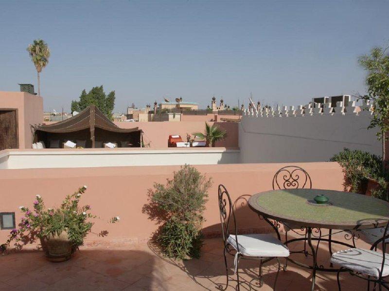 5CF046B637F39611EABC53E19233E501