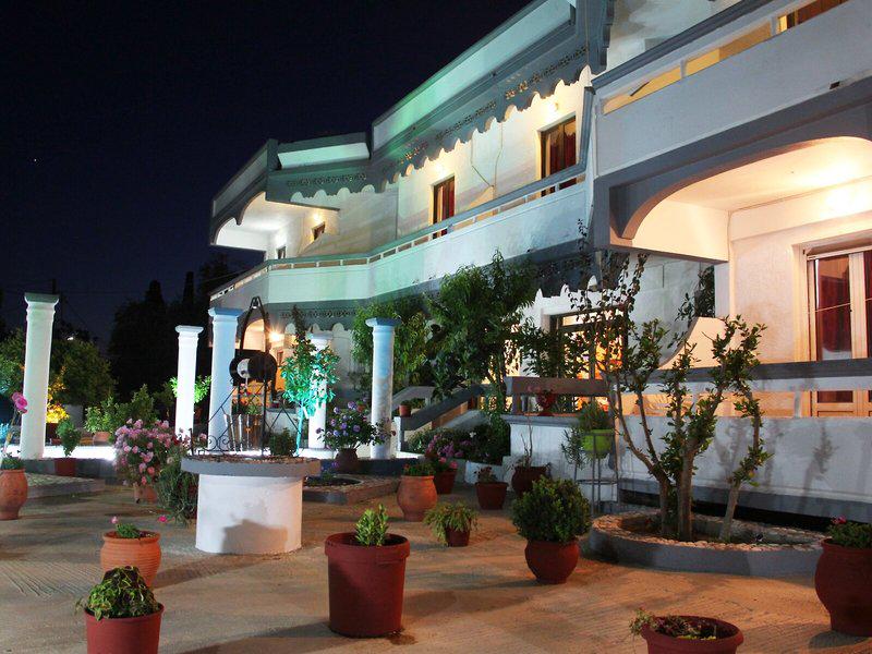 94E53C2E9485B7199996E1FC8476C3E0