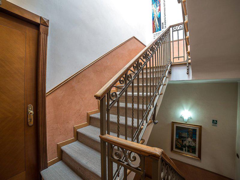 354B000F8038EC82F61FD2EC3A1208AF