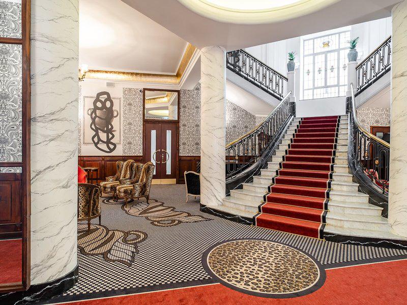 DF2F1552EC244D3C22D5AA561B3C9D77