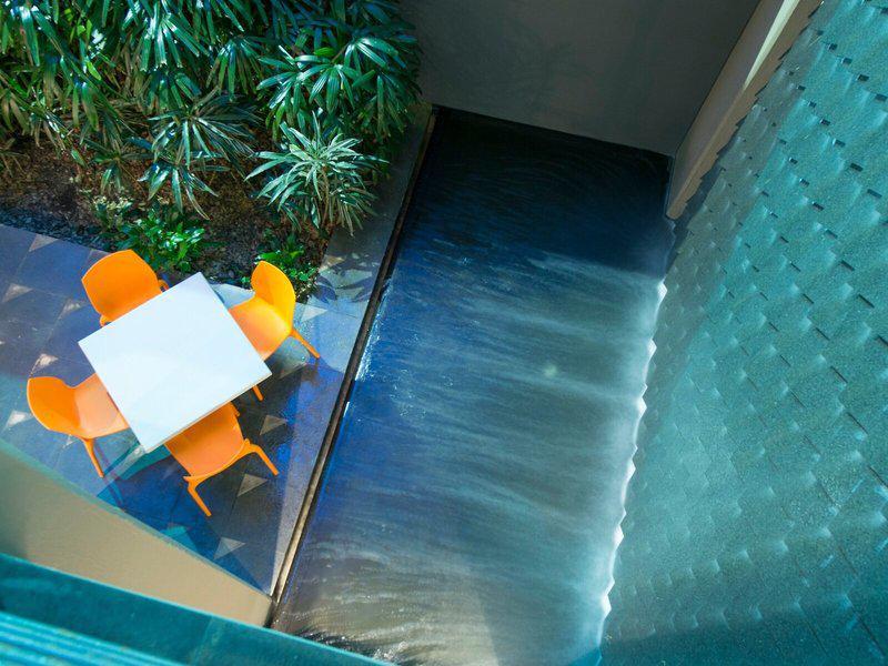 511752F55A7ABA3D982AF44DFC1FFDDF