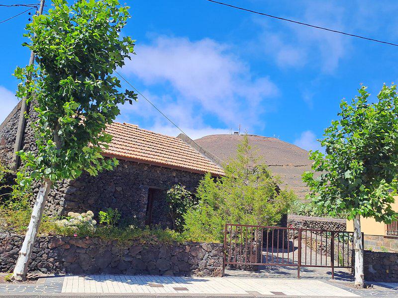 2A1EA592F7F892A03A33825FF6080110