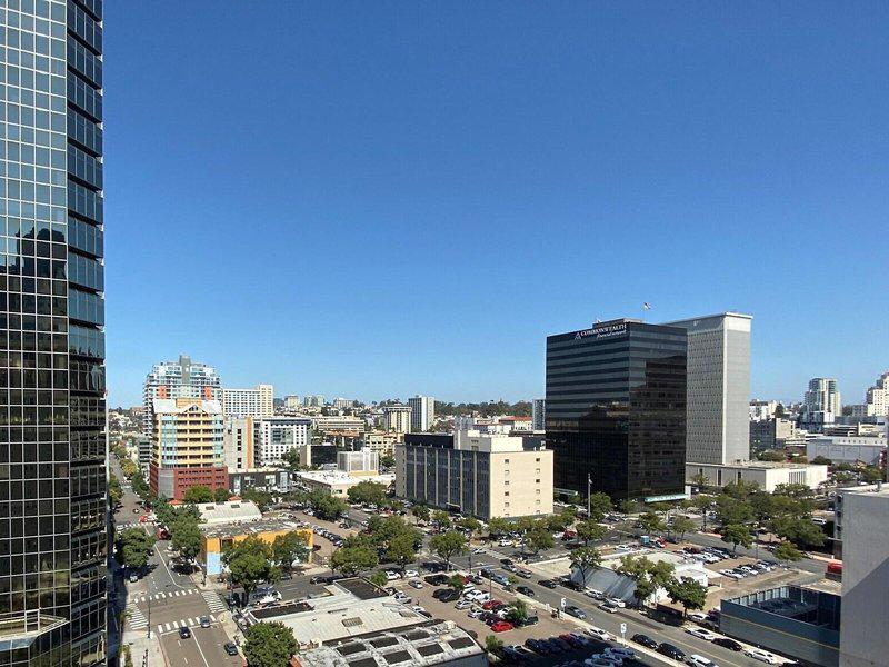 CC599D5C5E4F19A3B5DE32CDC0A70B19