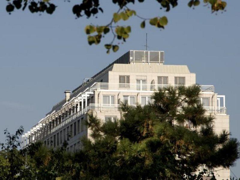 04AE794DC8A071C3C60AFE6ACCB4CB48