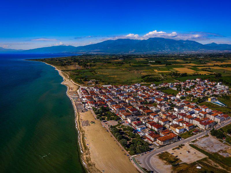 032B2119D71F070E5F84DCA61EF5DAC5