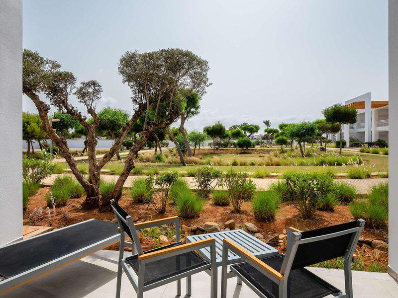 350F67C1FDE8E9944EED73572ED2CB90