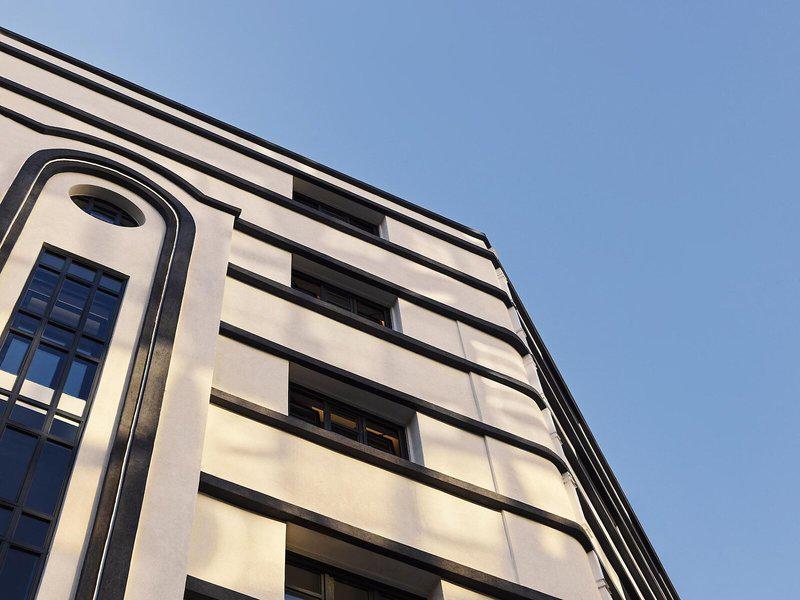 FFB71FBF6A0099DF8D16E37C7AE97E66