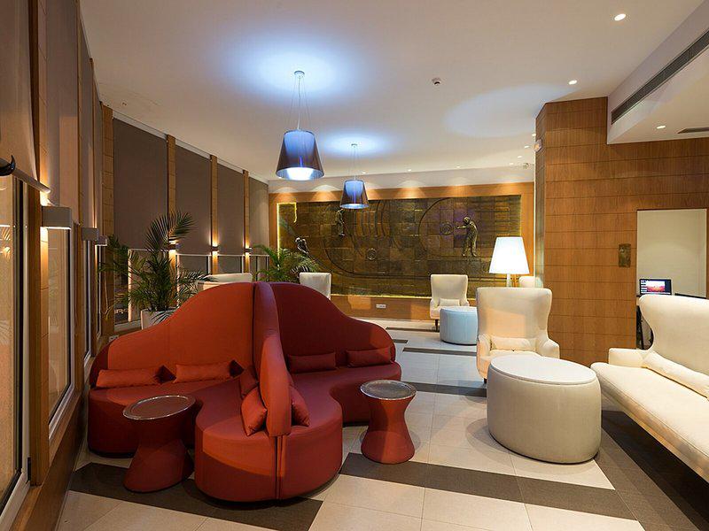 33BABD24192D3C48DAFE883815DF473D