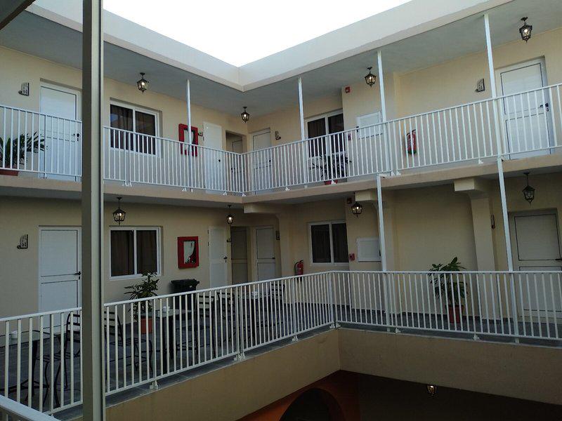 FAEF196FF1508E400683773D3BA23B05