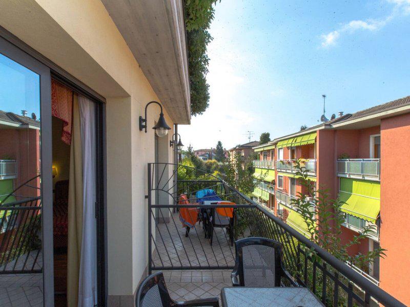 9FB74D511D0F3435FF50621A0A65F3C8