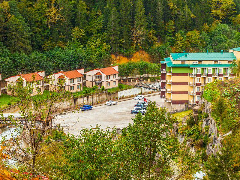 B3C140C020D018735BC7CC3A5F1EBC64