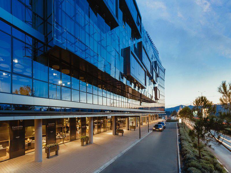 026A4848245385BE60452C4EBBF351FE