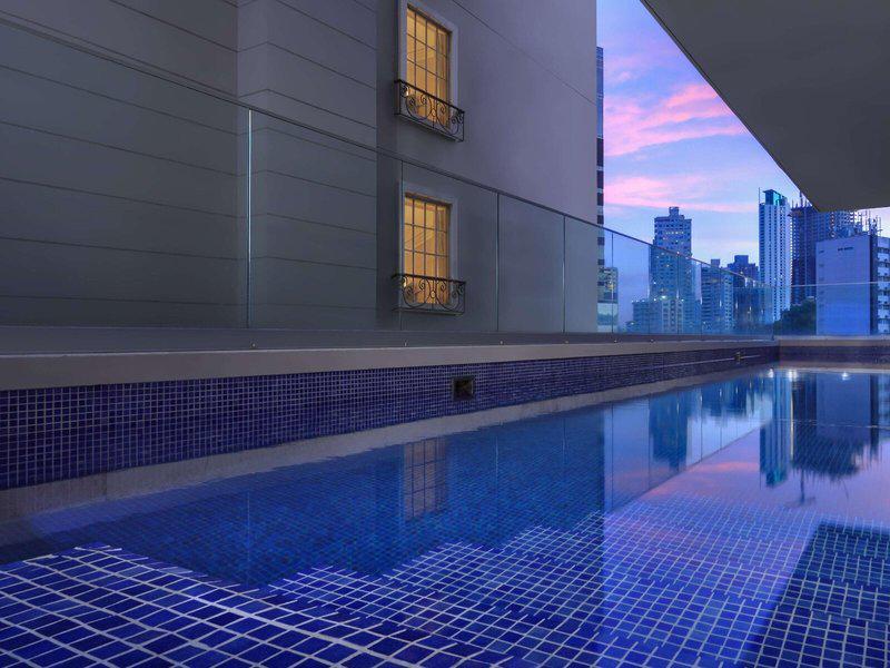 C1AC6FCA4DDB295FD2296C6D2634A6EC