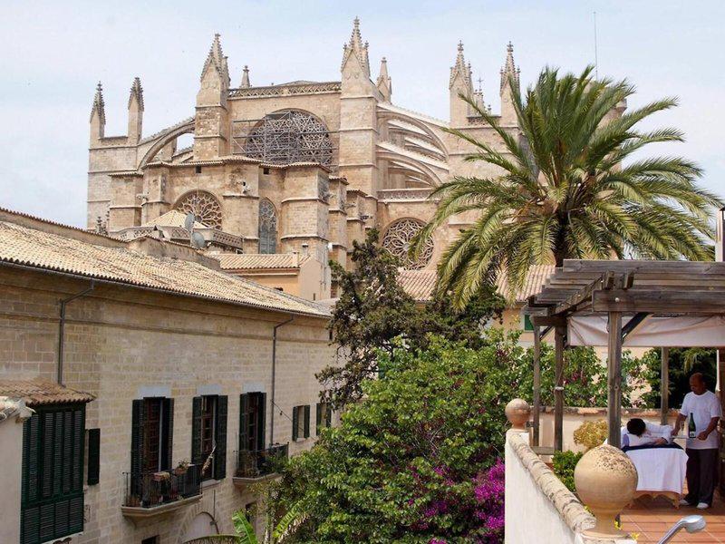 FF8D7357C5DFE1B94E69AB1703F05536