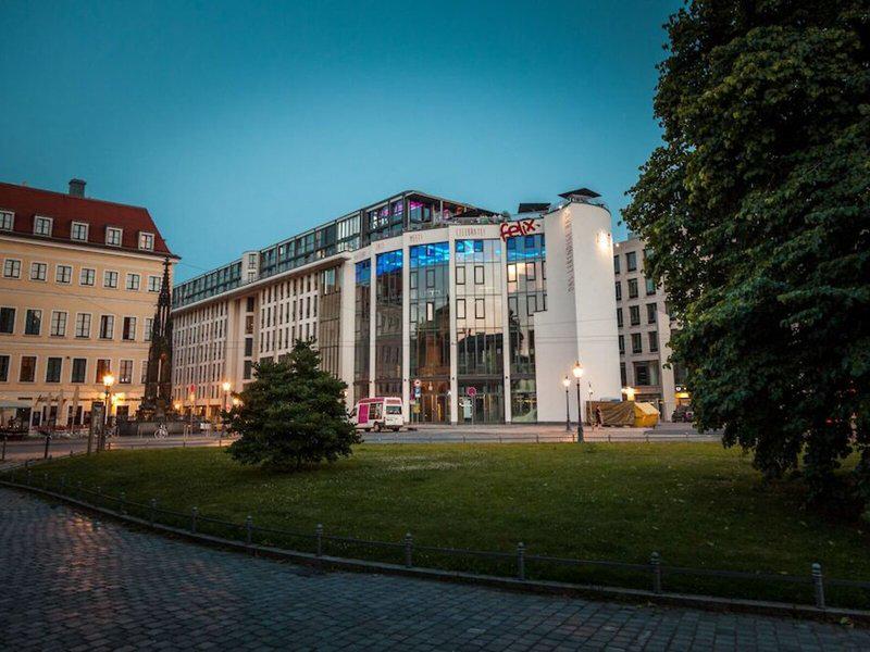 B6B5279B572EC73DD35796D1E27FFF3C