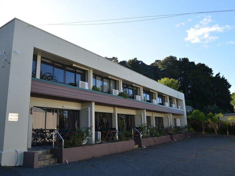 CAE7B8E255BDC8C1665C9AF848B1CA63