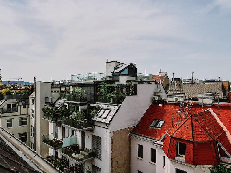 F9B1FF233138B1A2A1301A7FD306AD08