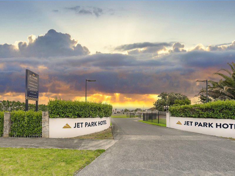 BFE3A9C9D8E6AC91FB801610C0D0F74C