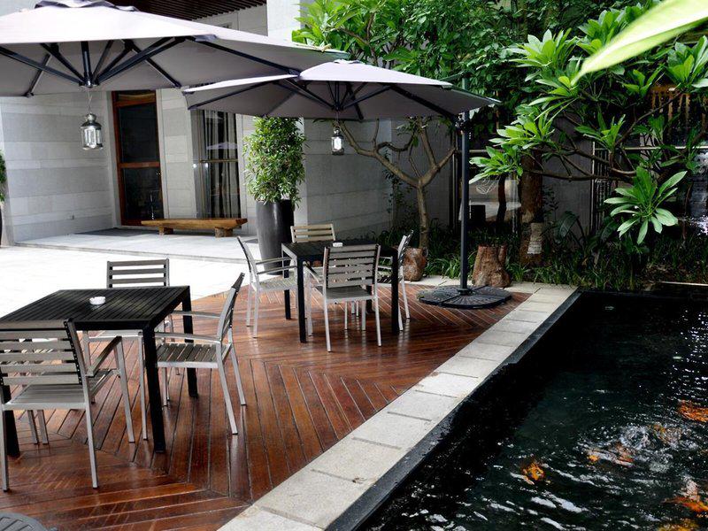 0E3EF7B6FC8DAC830BC814834610214B