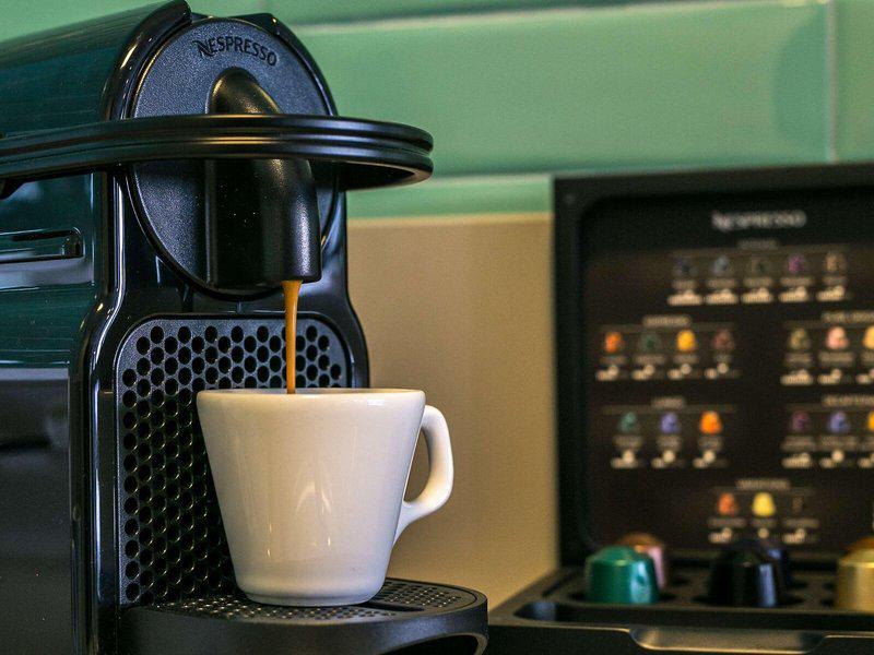 483E9F19EF657B6D759D2ADBB3E4462D