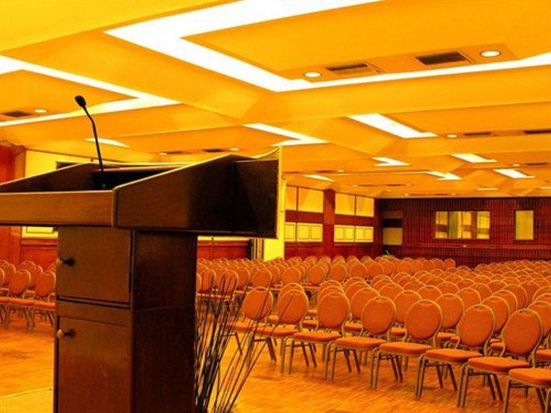 CB490AA688B6A8965648A25A8C7462F2