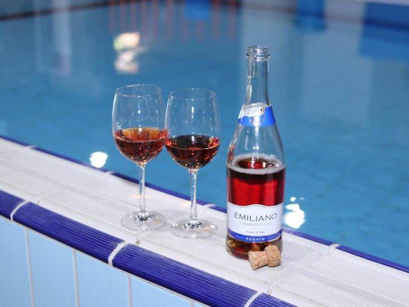 417B3C66C643A3A821D7A22D32EA8E00