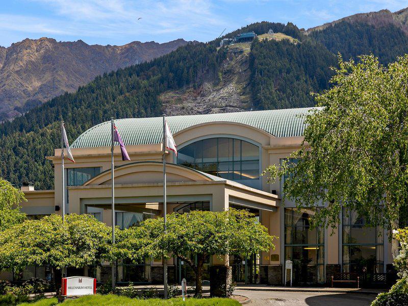 BD6CDE874C224191703F98F279BC6953