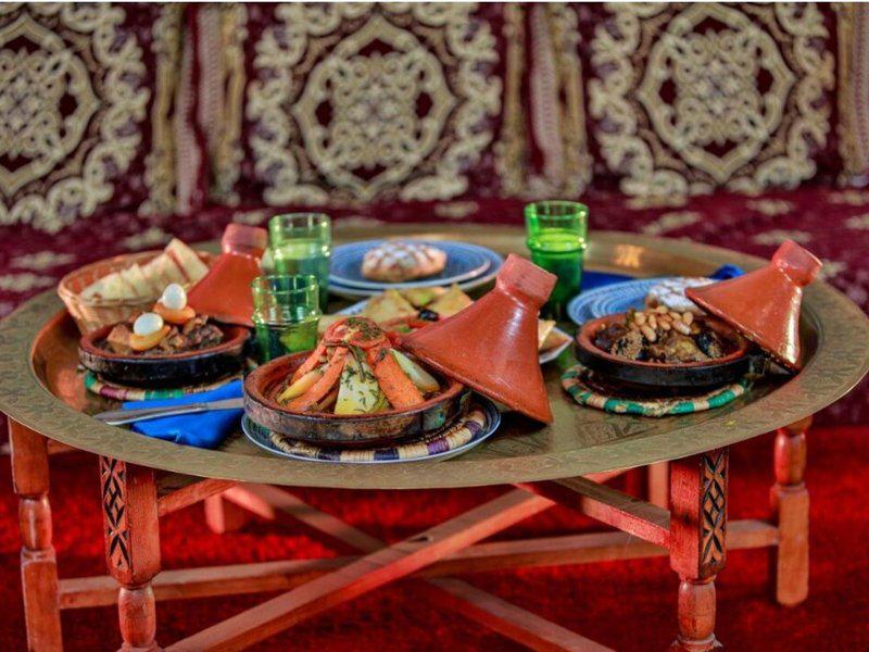 7B2EBBBF543EC94376126E6027417CB5