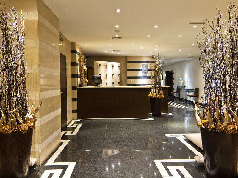 67720A7741C2C080C2CBE95D713E66F2