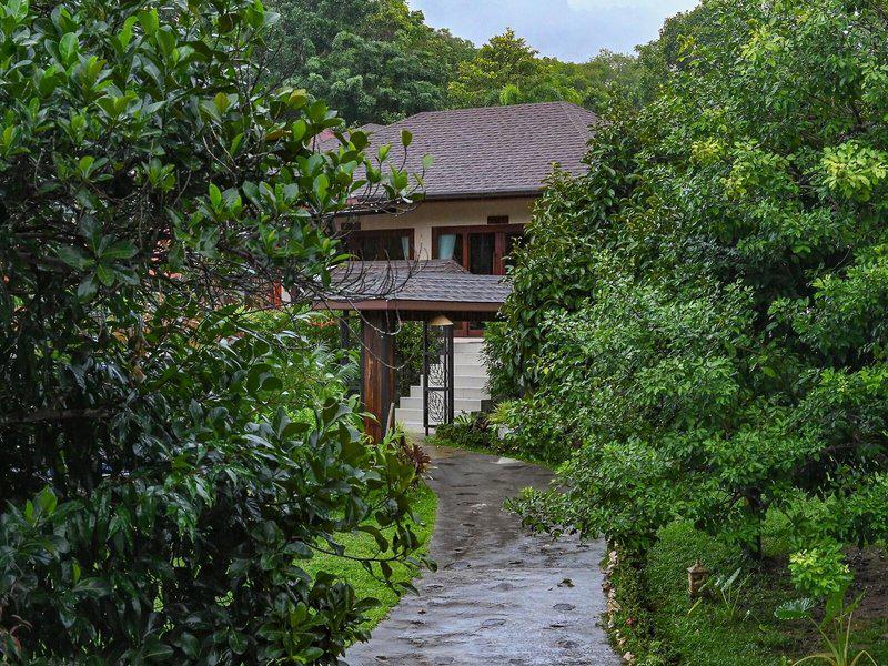 CBEA42835AC37DBA24F6D2FFC383B89D