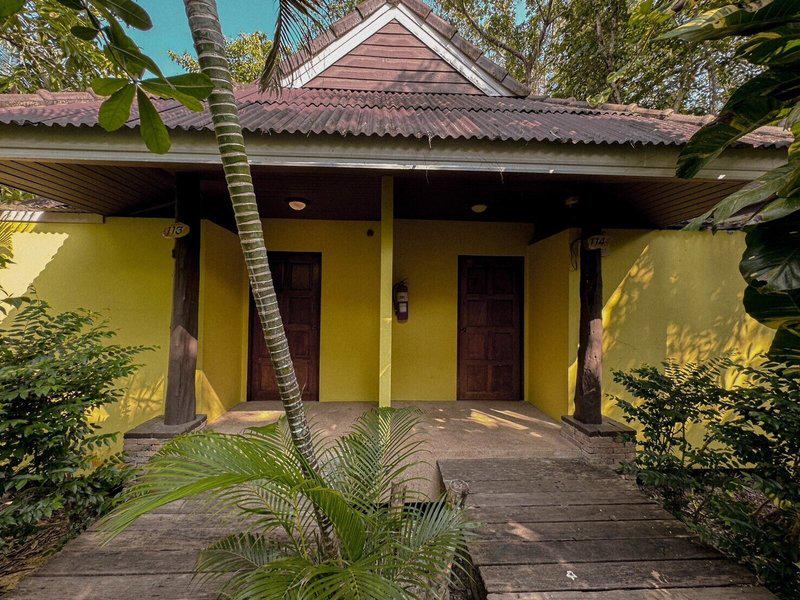 40F7224EF8BD368CC6251BD93244EAFC