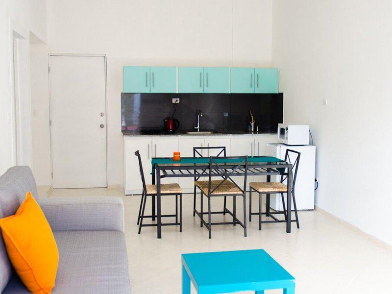 30474D4F13EA408772C7CA40924F8EC9