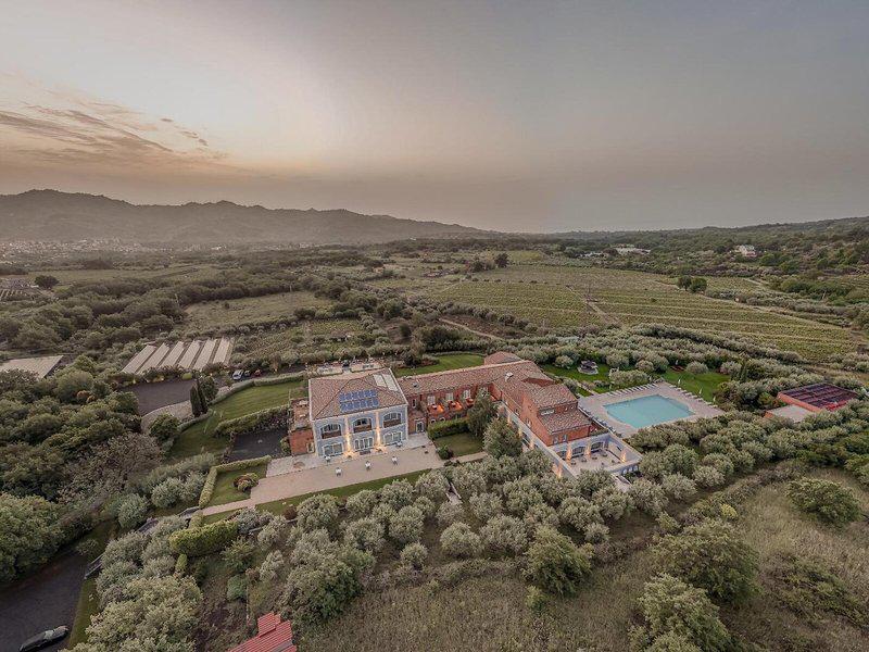 1F969560B47E16D379173F706DFADF5A