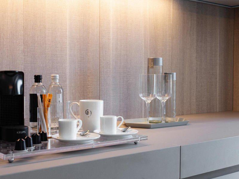 DC42D2D65D8AEE19F9FA91870622D34F