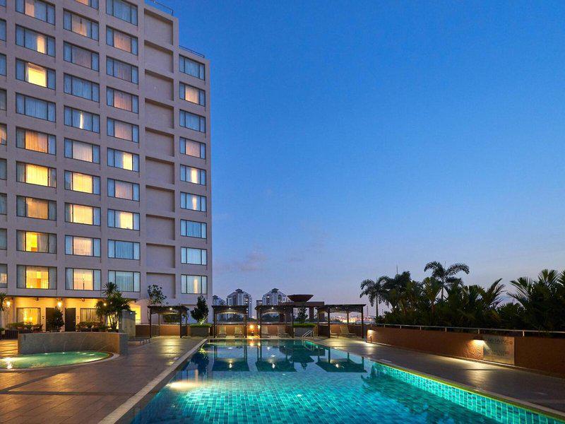 EFD357ACC838E7962878E06A79933563