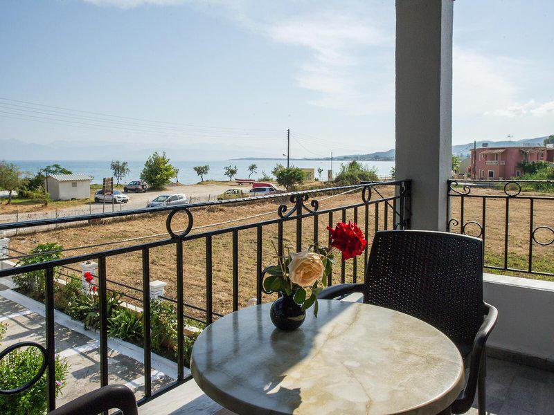 E90D66F20F78161A5429F90CB8224578